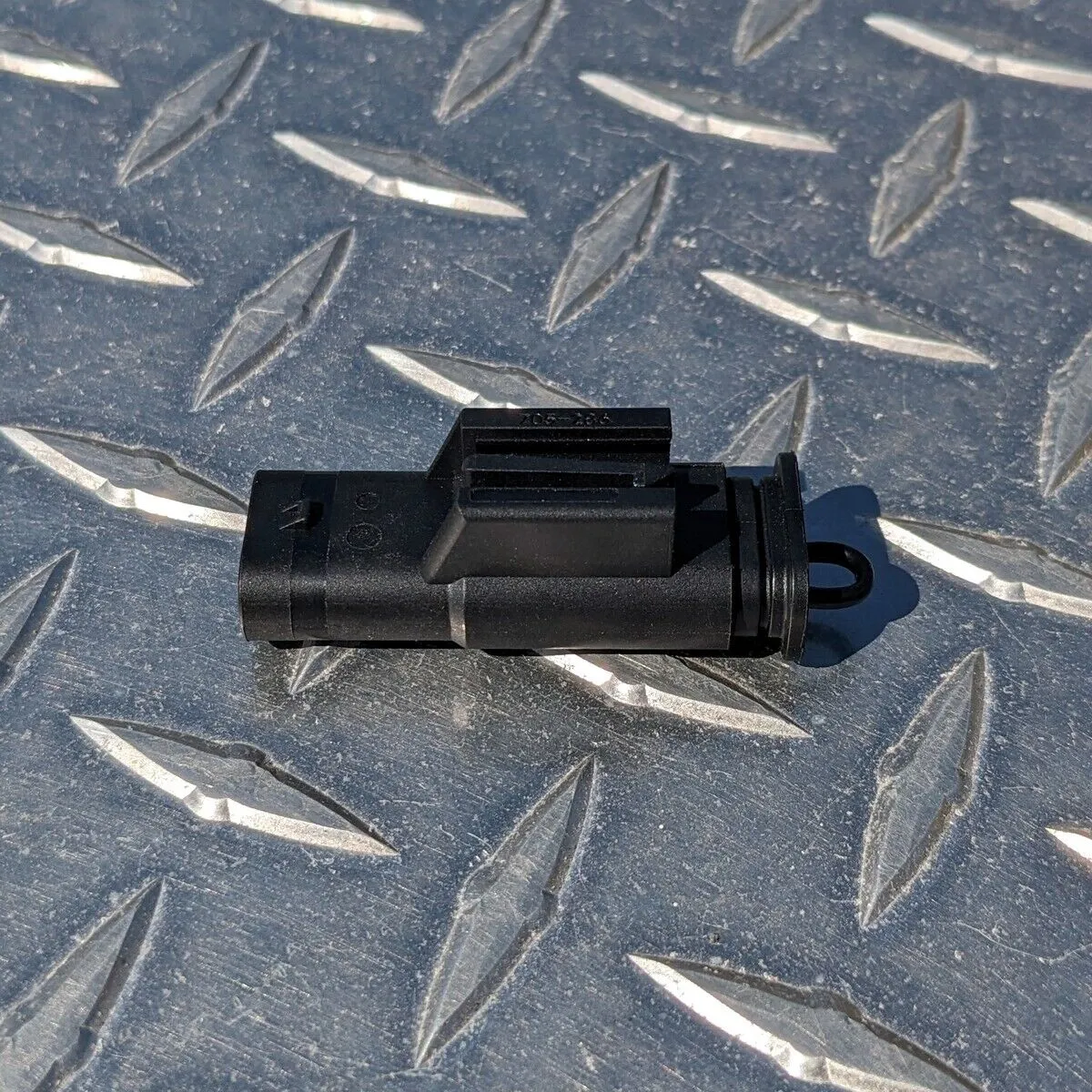BMW 2013   S1000R / S1000XR / M1000R Side / Kick Stand Switch Bypass Eliminator