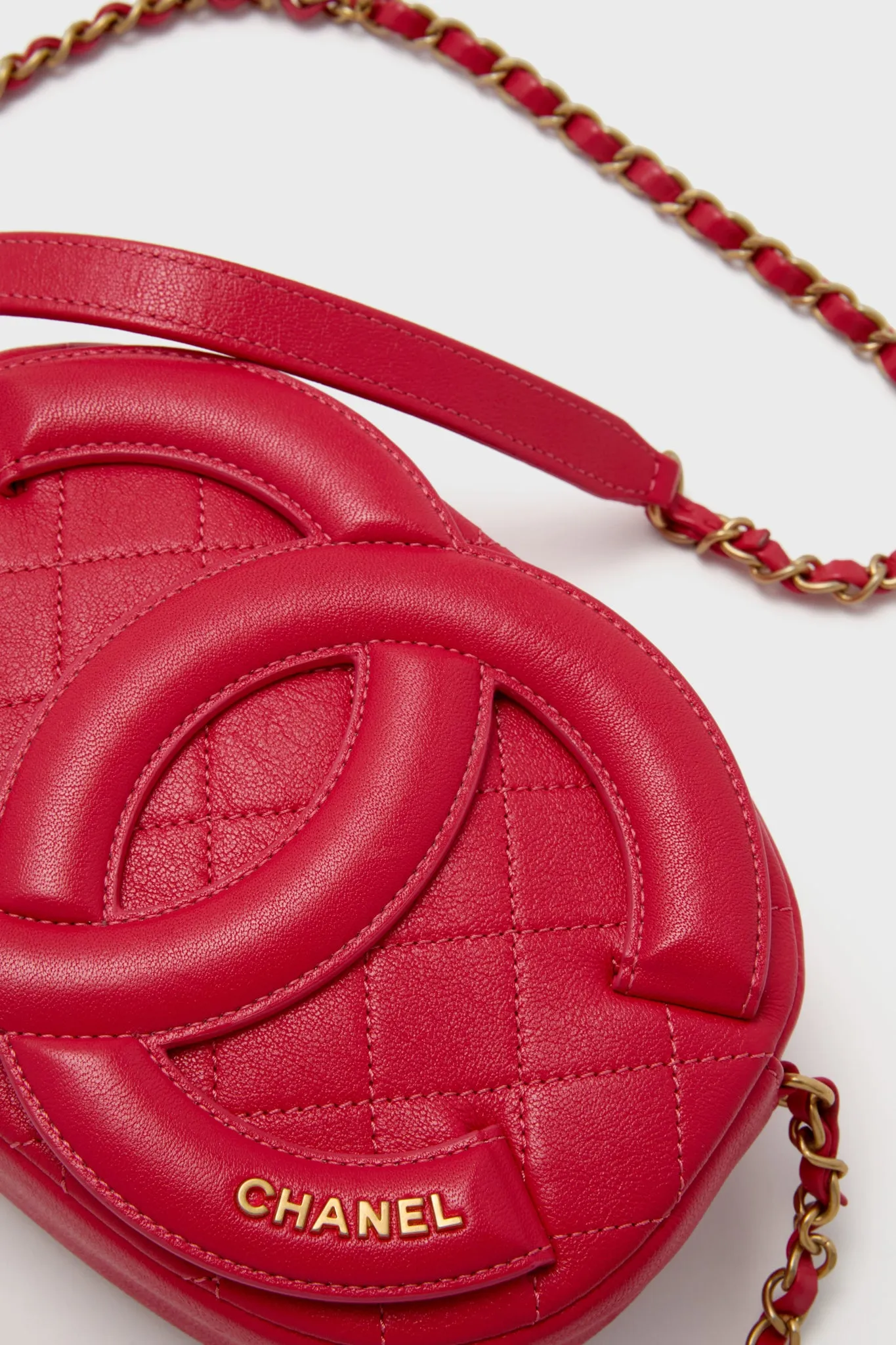 CHANEL Pink CC Camera Case