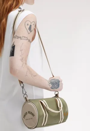 Fred Perry - Classic Mini Barrel Olive Mint - Dufflebag