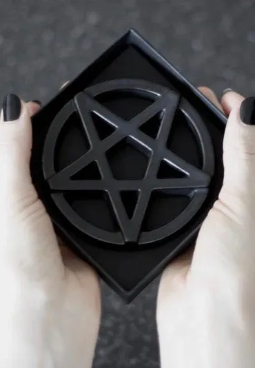 Kaamos Co. - Spatanic Pentagram - Soap Dish