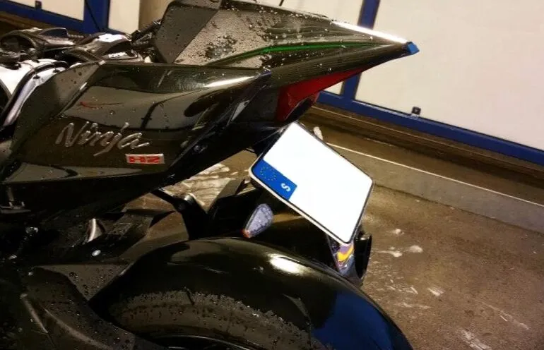 Kawasaki H2 Fender Eliminator Tail Tidy Licence Plate Bracket  2015  