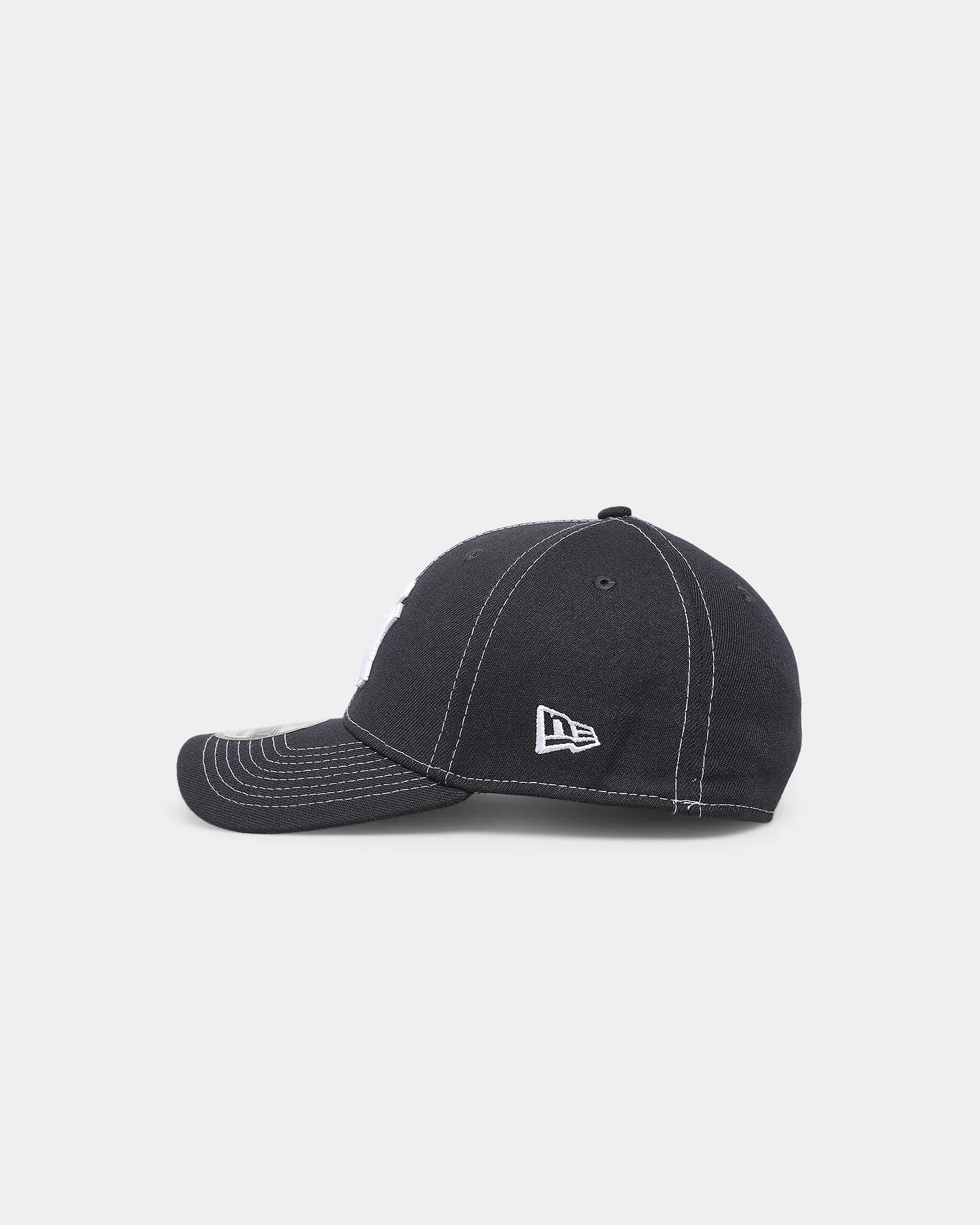New Era New York Yankees 'Contrast Stitch' 39THIRTY Stretch Fit Navy