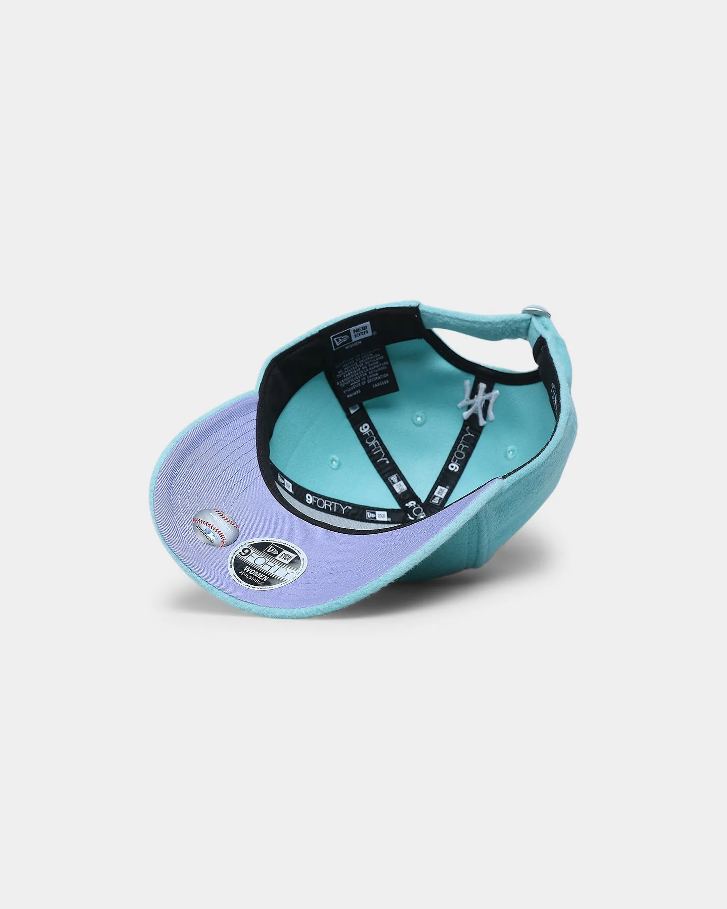 New Era Women's New York Yankees 9FORTY Casual Strapback Blue Tint