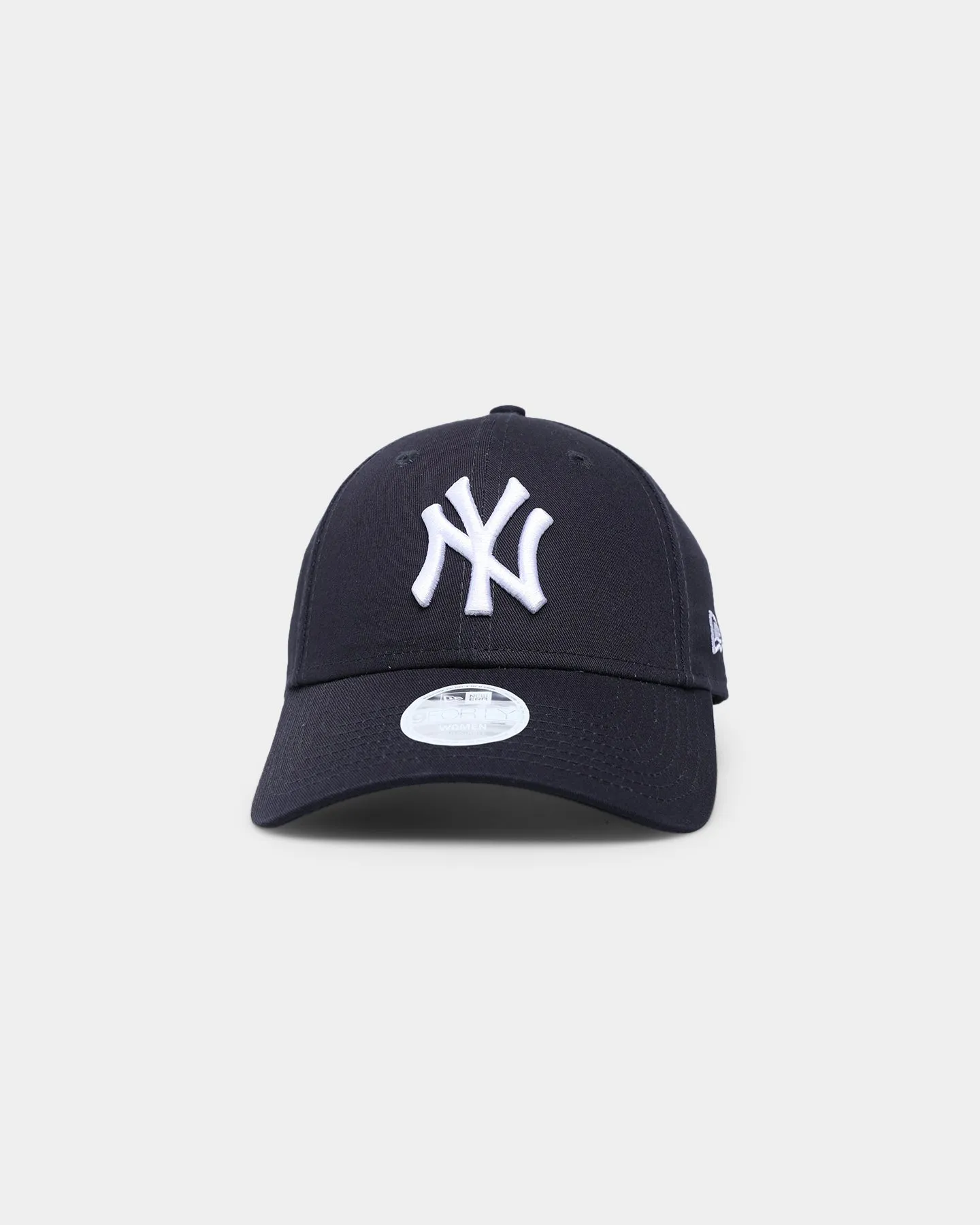 New Era Women's New York Yankees 9FORTY Cloth Strap Strapback Navy