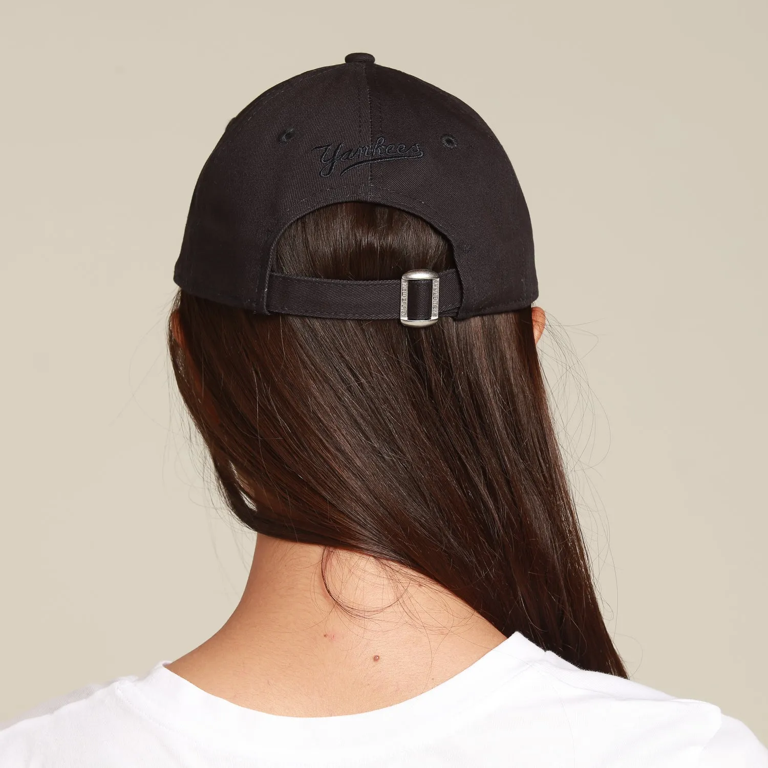 New Era Women's Yankees 9FORTY Strapback Navy/White