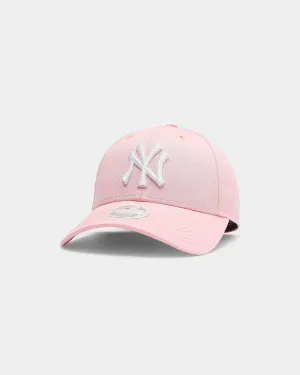 New Era Yankees Women's 9FORTY Strapback Pink/White