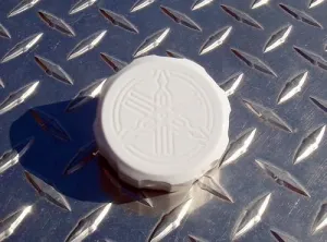 WHITE Yamaha Front Brake Fluid Reservoir Cap - R1 R6 R7 YZF600
