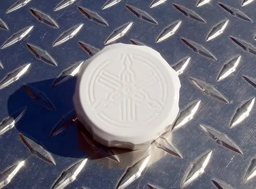 WHITE Yamaha Front Brake Fluid Reservoir Cap - R1 R6 R7 YZF600